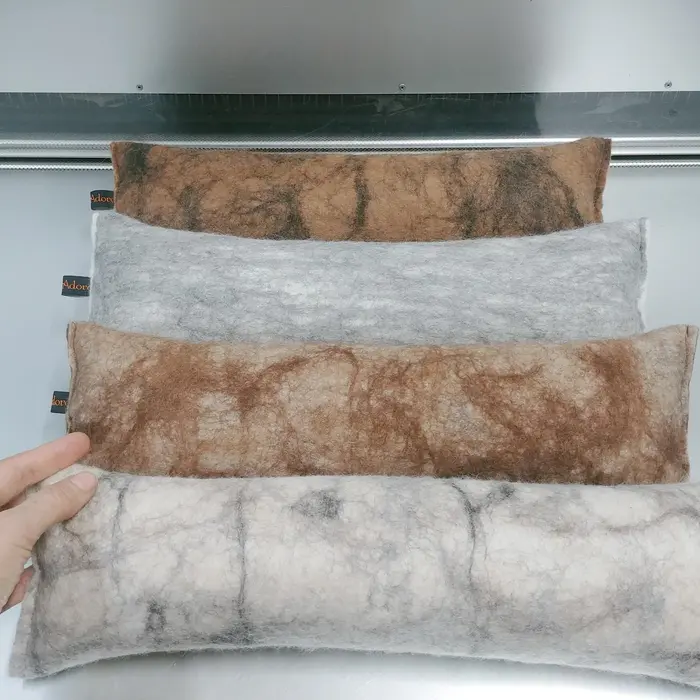 Accessoires deco alpaga rembourée (coussins et jouets)